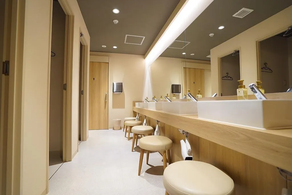 Capsule hotel Tokyo Ekimae Bay Hotel