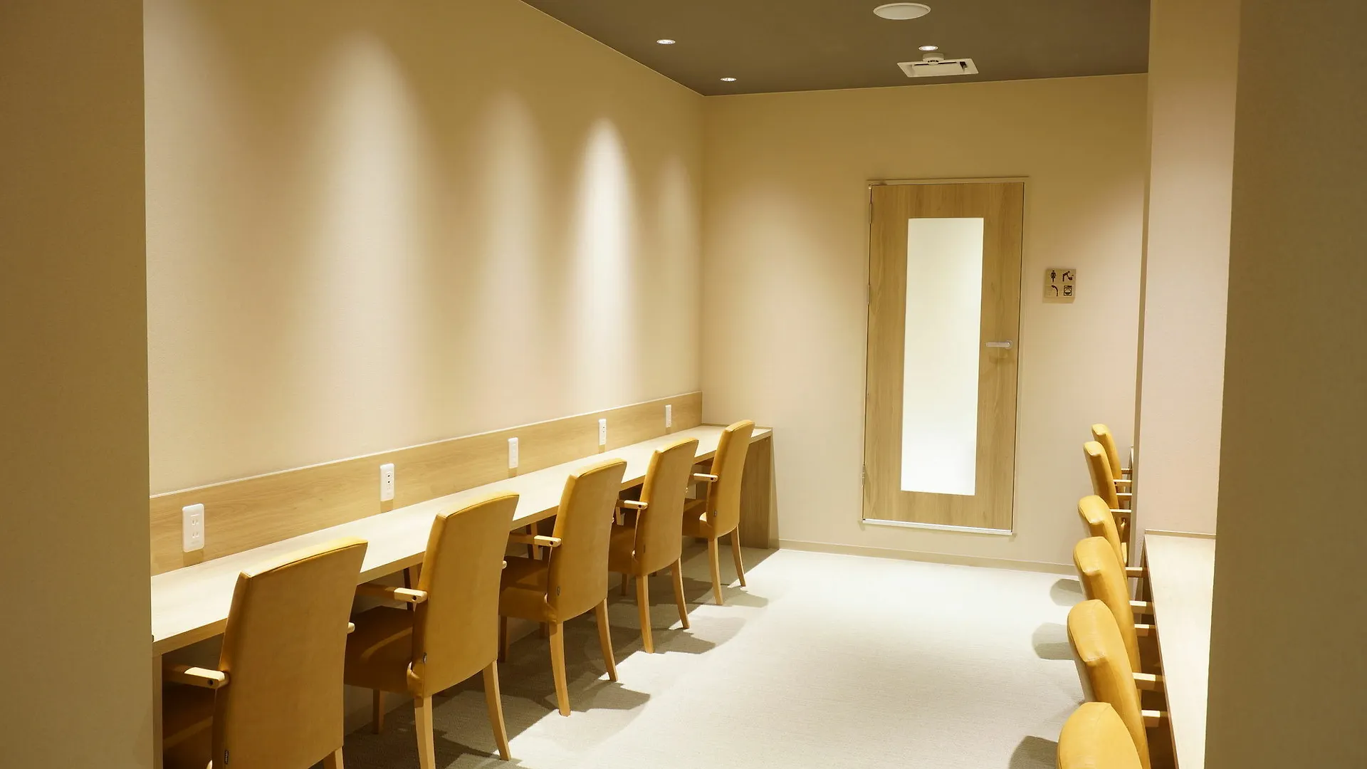 Tokyo Ekimae Bay Hotel Capsule hotel